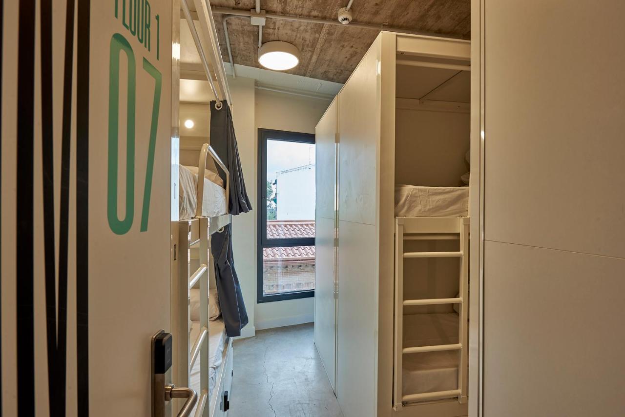 Hostelfly Madri Exterior foto